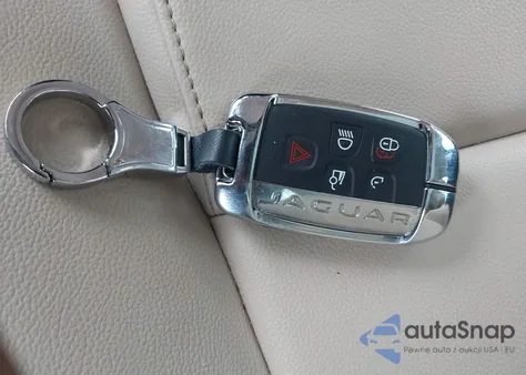 2018 Jaguar Xe 25T z USA, uszkodzony, nr VIN SAJAR4FX9JCP37320